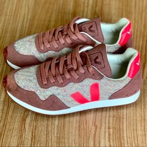 Veja SDU Hexa B-Mesh Sneaker